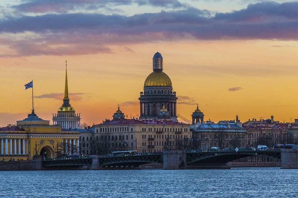 TOUR RUSSIA: SAN PIETROBURGO E MOSCA 